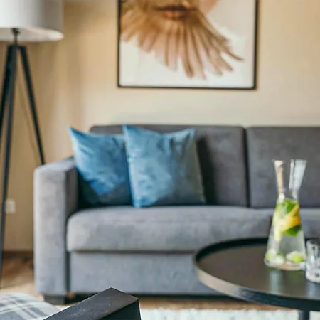 Apartment Fuer 2 Personen בריקסן אים טהלה
